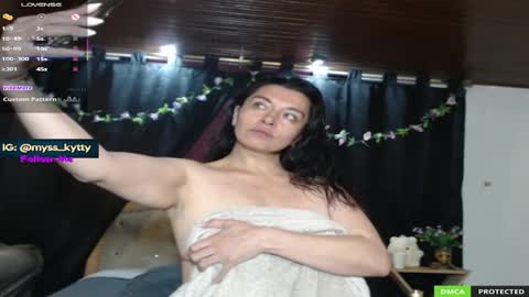 MyssKytty online show from September 11, 7:31 am