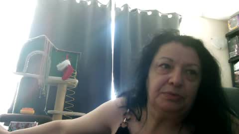 mysteriouswoman18 online show from August 5, 4:04 pm
