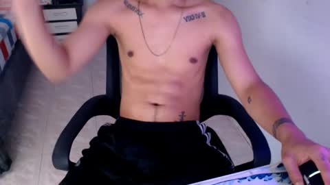 mysteryboy_thin16 online show from January 26, 8:34 pm