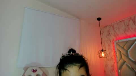 mystical_meteor online show from May 3, 7:31 pm