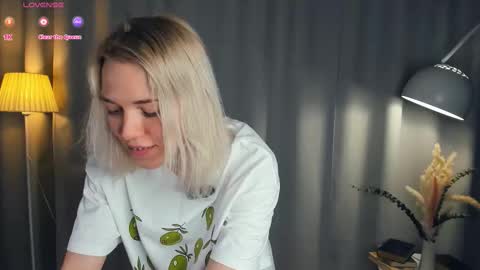 Olivia or just olive online show from March 21, 7:29 pm