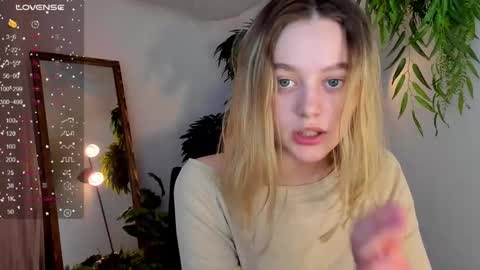 Eva  online show from February 4, 2:53 pm