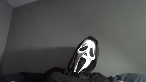 n33ds2br33d online show from November 8, 6:27 am