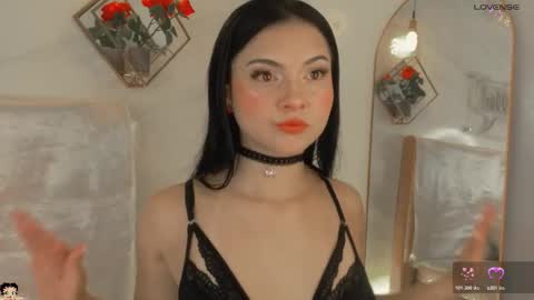 naamah_b online show from November 20, 3:31 pm