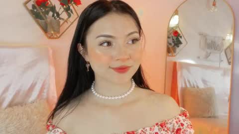 naamah_b online show from September 23, 2:11 pm