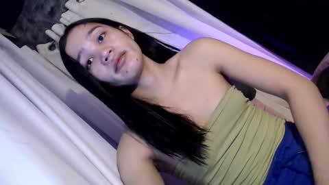 nadiestar online show from March 29, 11:06 pm