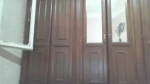 V online show from October 18, 3:05 pm