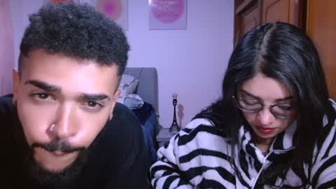 naduu__xx online show from December 11, 12:54 am