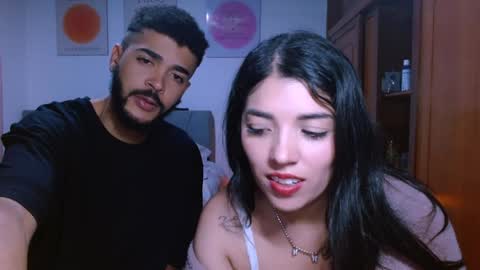 naduu__xx online show from December 8, 11:40 pm