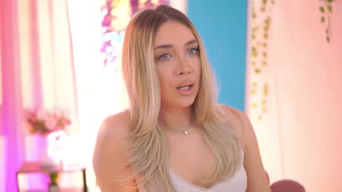 Nadia online show from March 7, 7:52 am