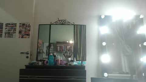 nadyagt online show from April 19, 7:38 pm