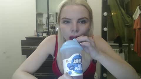 nadyagt online show from April 20, 7:39 pm