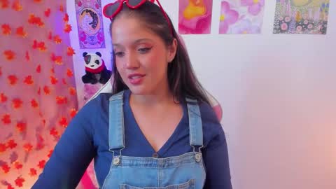 Snapshot of naharasoler chatting on October 23, 9:15 pm Nahara Soler online show from October 23, 9:15 pm