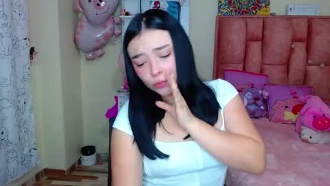Snapshot of nahia__2 chatting on February 25, 7:06 pm nahia cute only online show from February 25, 7:06 pm