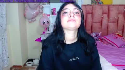 Snapshot of nahia__2 chatting on February 13, 6:15 pm nahia cute only online show from February 13, 6:15 pm