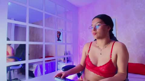 valeria online show from June 24, 9:33 pm