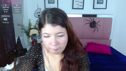 Snapshot of nahomi_f_w chatting on October 20, 1:49 pm nahomi_f_w online show from October 20, 1:49 pm