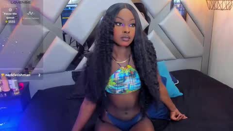 Nahomi  online show from March 11, 6:41 pm