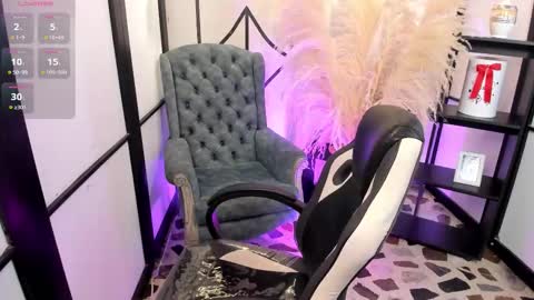 Nahomi online show from February 25, 4:49 am