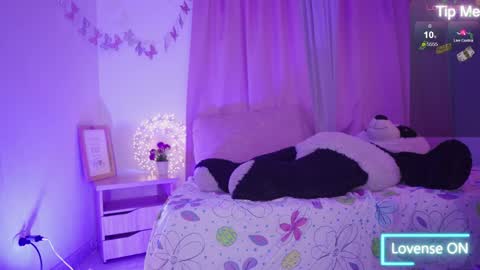 nahomy 2308 online show from April 9, 11:38 am