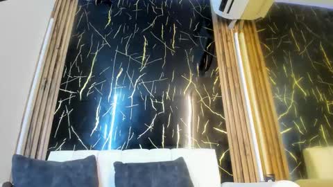 Nahomy  online show from October 14, 10:46 pm