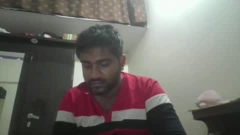 NAIRANANDU28 online show from May 28, 2:42 am
