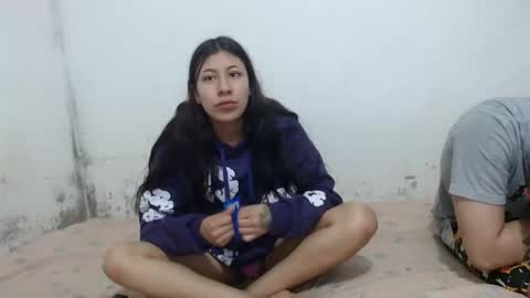 naisha and axel2 online show from October 18, 6:56 pm