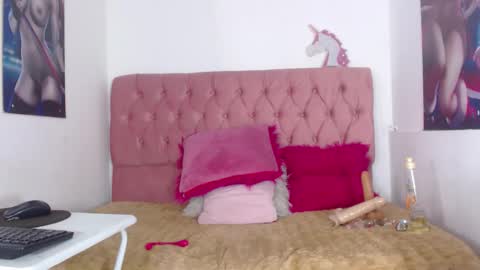 NALAROY online show from November 13, 4:09 pm