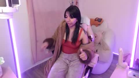 Snapshot of nami_usagi chatting on October 19, 8:35 pm nami_usagi online show from October 19, 8:35 pm