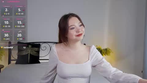 namihatter online show from December 4, 9:25 pm