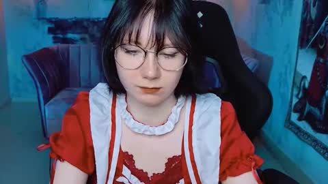 nancymartinez online show from October 11, 5:23 am