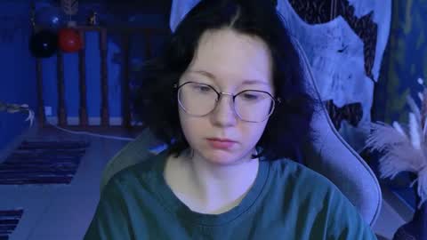 nancymartinez online show from October 24, 6:25 am