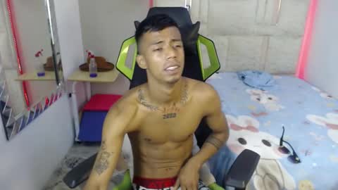 nando_col online show from October 6, 12:34 pm