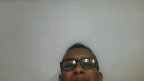 Snapshot of nando_rincon050279 chatting on October 26, 5:52 am Nando Rincon online show from October 26, 5:52 am