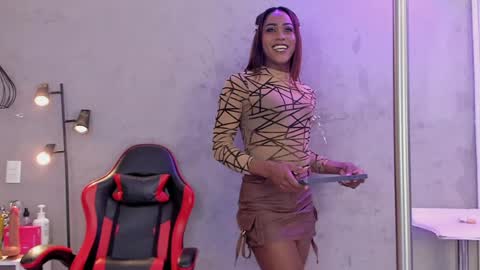 Naomi Blair online show from April 9, 3:54 am