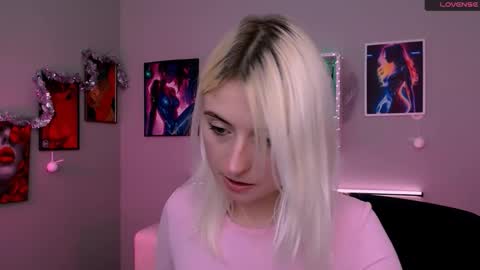 Naomi online show from January 7, 8:47 pm