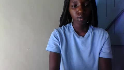 naomilittle905047 online show from February 19, 12:48 pm