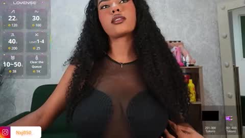 Naomi     online show from March 14, 3:54 am