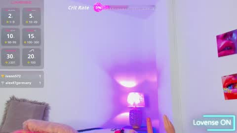 naomy_191 online show from October 1, 5:50 am