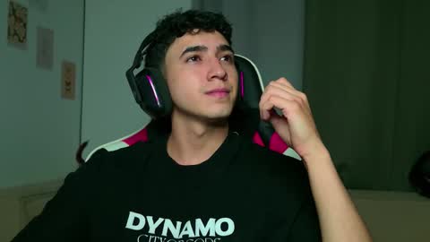 sebastian online show from October 2, 5:39 am