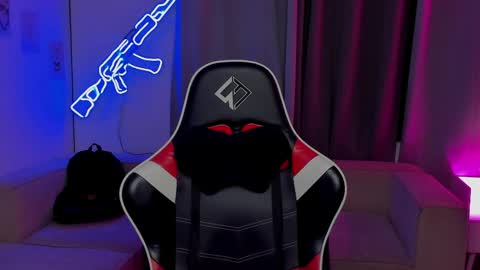 sebastian online show from March 31, 3:07 am