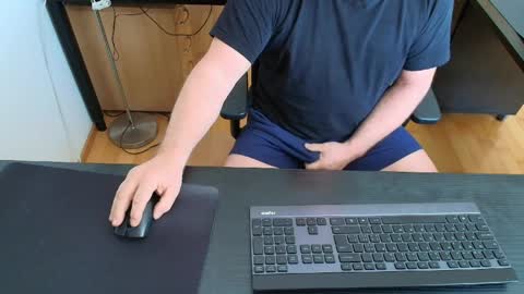 nase online show from April 22, 8:10 am