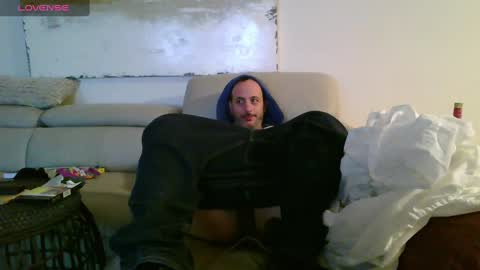 Snapshot of nassobout chatting on January 5, 7:07 am nassobout online show from January 5, 7:07 am