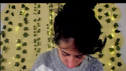 Maira online show from February 9, 2:38 am