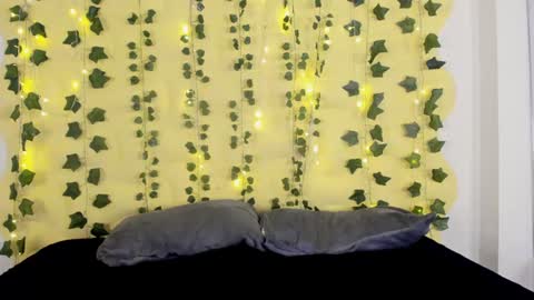 Maira online show from February 2, 5:10 am