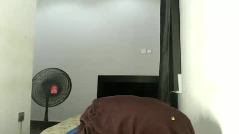 mamacita online show from November 30, 1:23 am