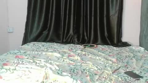 Nastybadgirlxx online show from April 29, 7:35 am