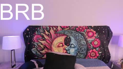 Natttttttttttttttt online show from January 4, 1:31 pm