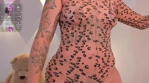 Natttttttttttttttt online show from March 5, 1:39 pm