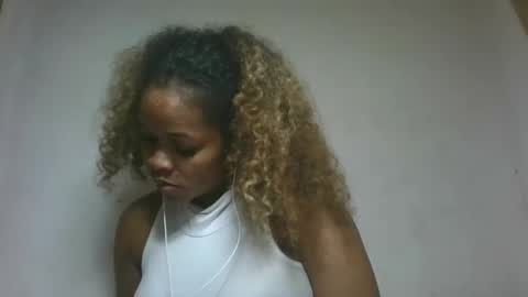 natachazz online show from April 14, 6:22 pm